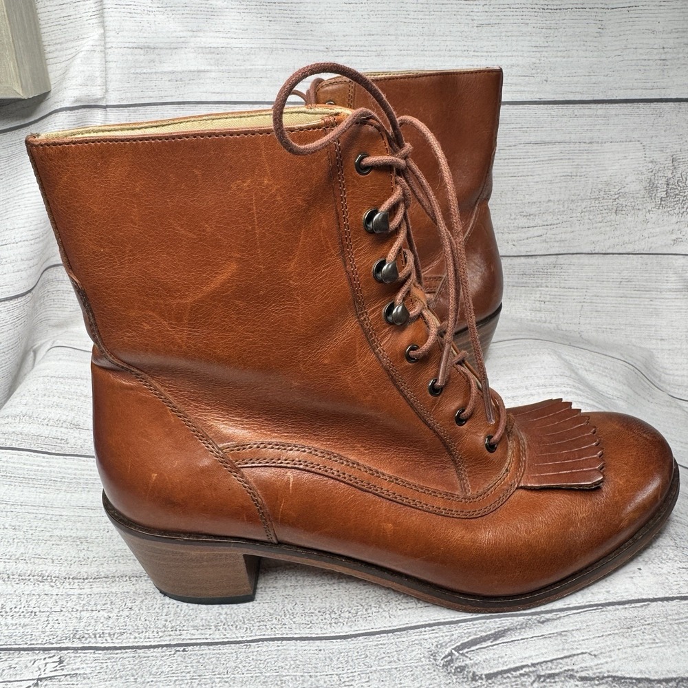 Wolverine Nesbit Kiltie Womens Boots Samantha Pleet 1000 Mile 8B Brown Leather